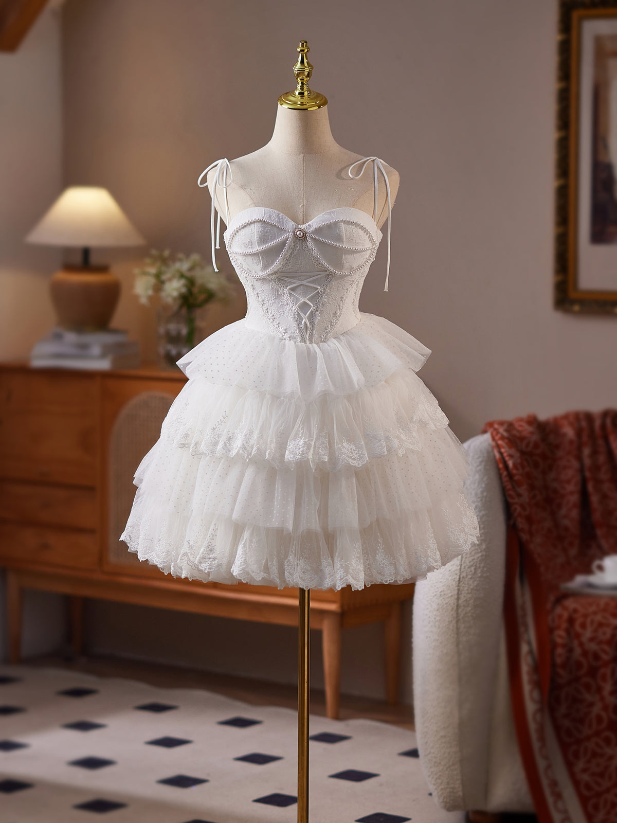 A-Line Sweetheart Neck Tulle Lace White Short Prom Dress
