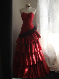 A-Line Sweetheart Neck Taffeta Burgundy Long Prom Dress