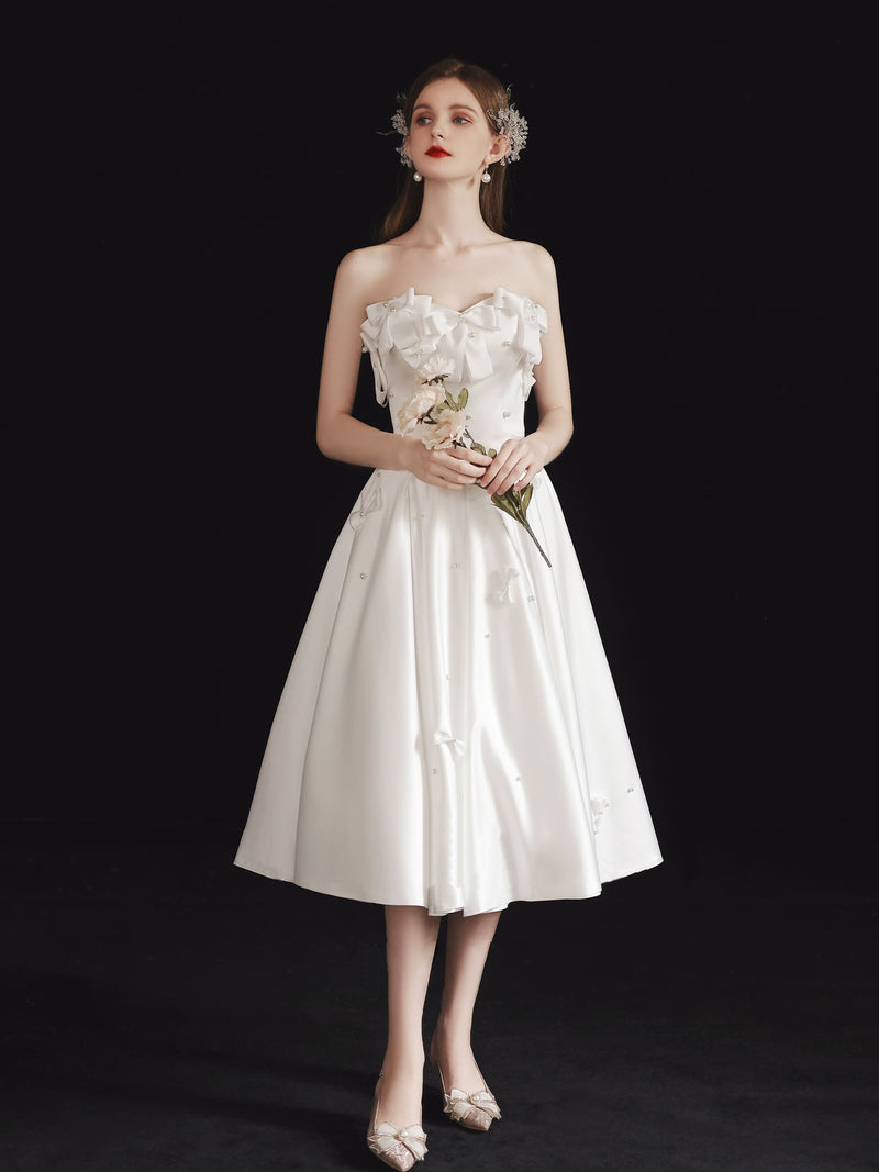 A-Line Sweetheart Neck Flower White Short Prom Dress, White Cocktail D toptby A-Line Sweetheart Neck Flower White Short Prom Dress, White Cocktail D toptby