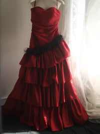 A-Line Sweetheart Neck Taffeta Burgundy Long Prom Dress