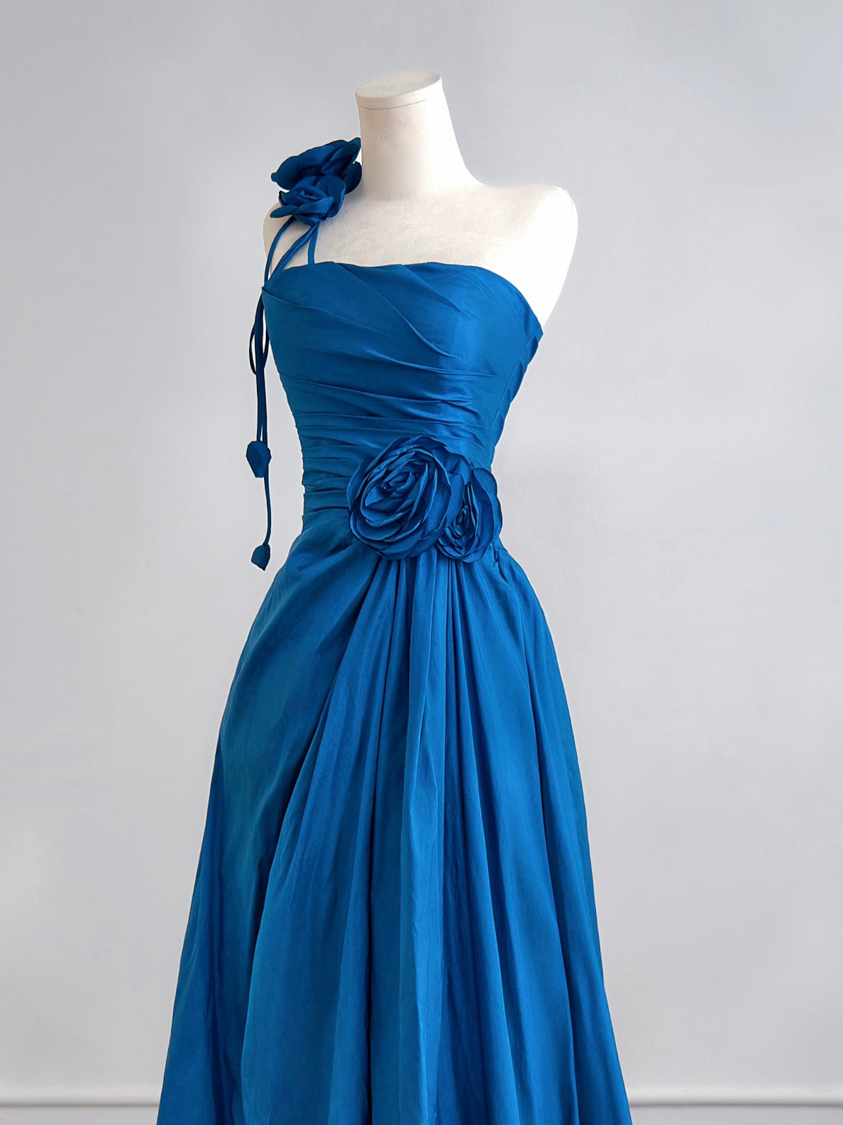 A-Line Sweep Train Taffeta Blue Long Prom Dress With Flower