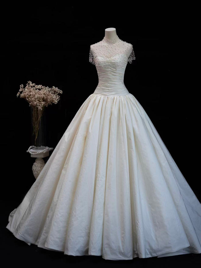 A-line Sweetheart Taffeta Sweep Train White Long Prom Dress