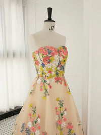 A-Line Sweetheart Neck Lace Tea Length Champagne Prom Dress