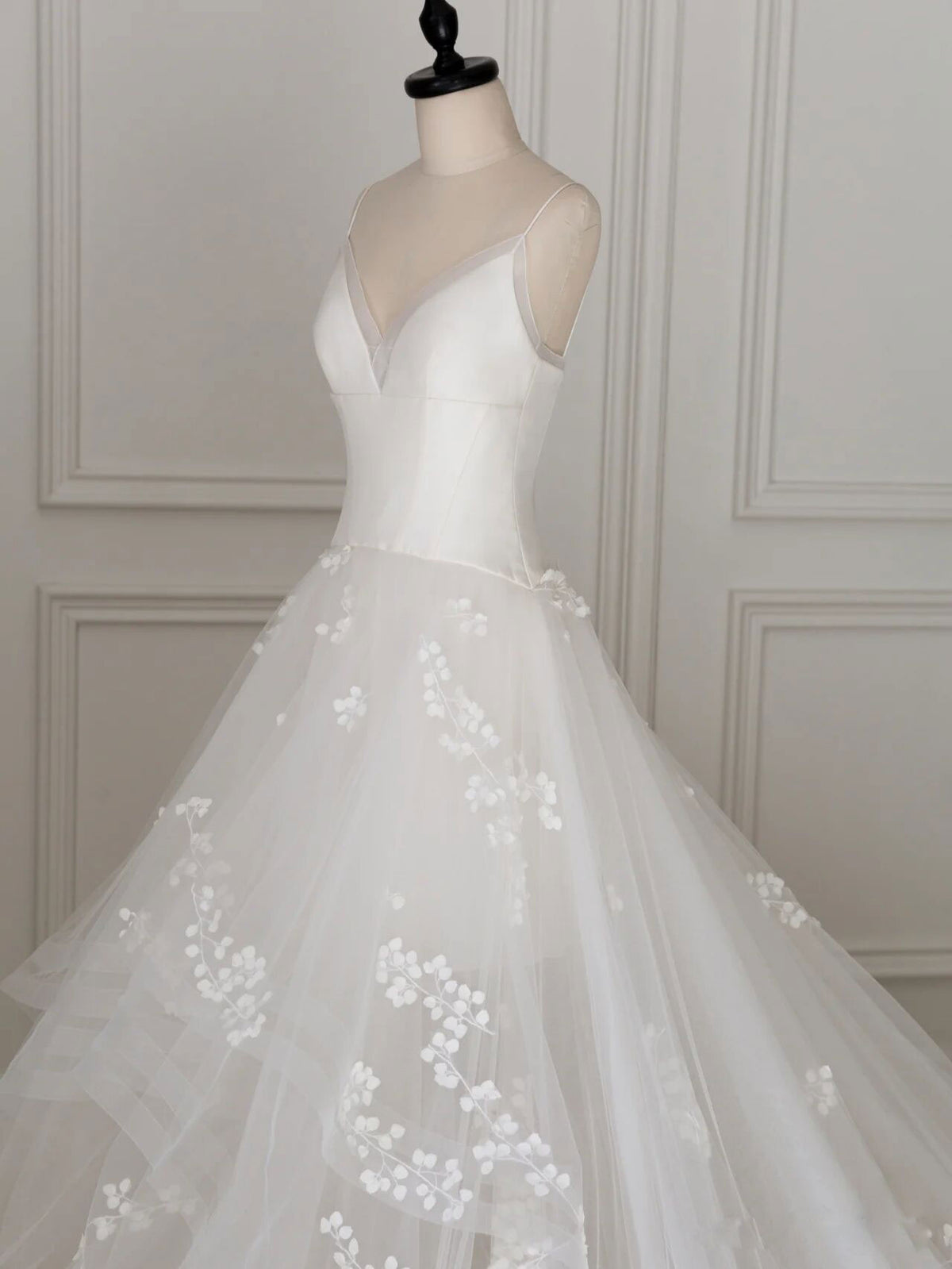 ivory v  neck tulle lace long wedding dress,  ivory tulle wedding gown