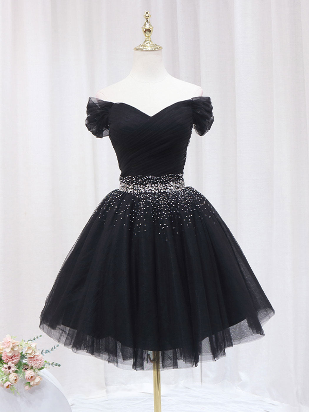 Black V Neck Short Prom Dress, Black Homecoming Dress with Sequin toptby Black V Neck Short Prom Dress, Black Homecoming Dress with Sequin toptby